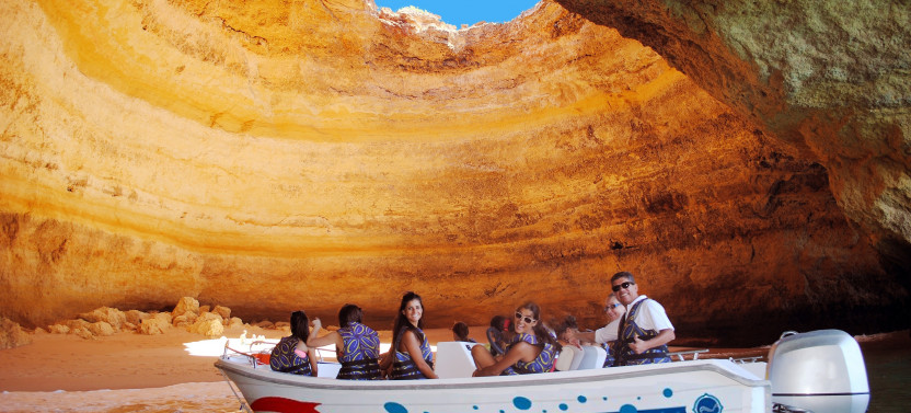 Boat Trip to The Benagil Caves from Portimão