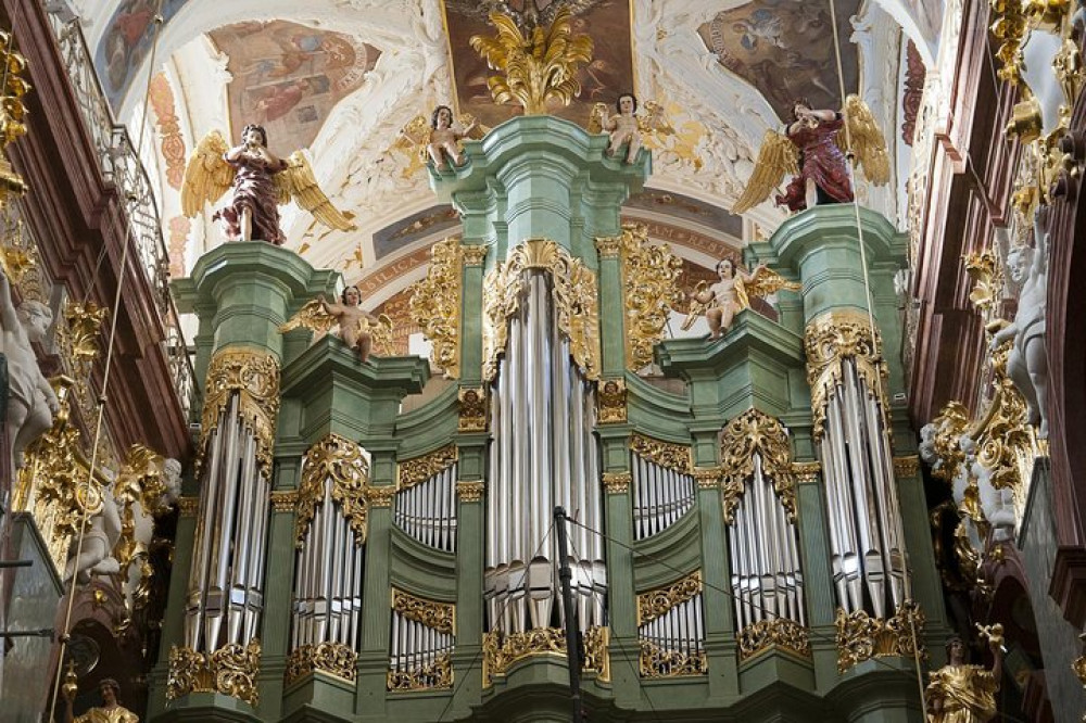 From Kraków: Czestochowa Black Madonna