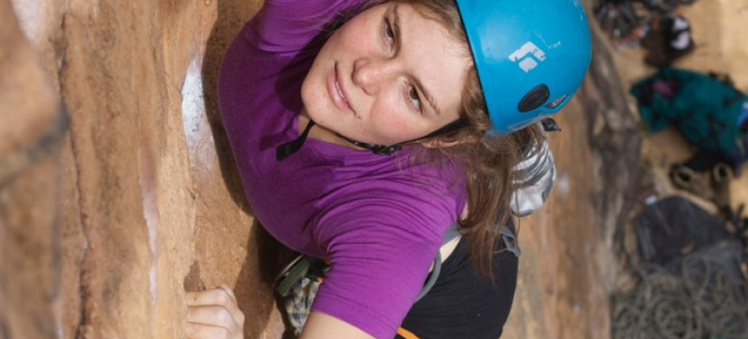 Full Day Abseiling and Rock Climbing Combination Adventure - Blue Mountain