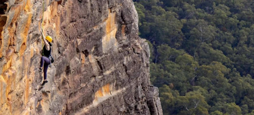 Full Day Rock Climbing Adventure - Blue Mountains