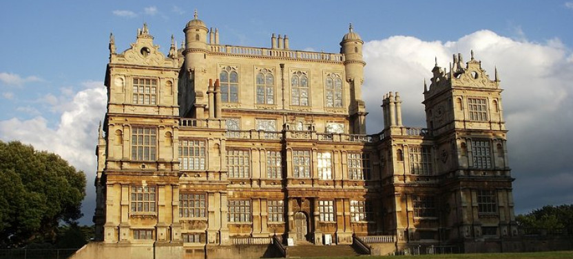 Nottingham Private Walking Tour With a Professional Guide