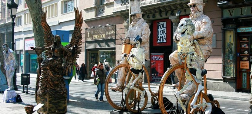 The Historic Heart of Barcelona: Family-Friendly Private Tour