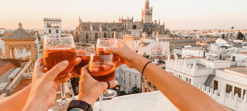Rooftop Paella Cooking Class with Panoramic Highlight tour