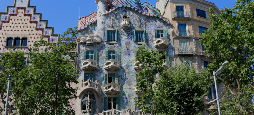 Half-Day Barcelona Panoramic City Tour by Private Vehicle, photo 5 of 9