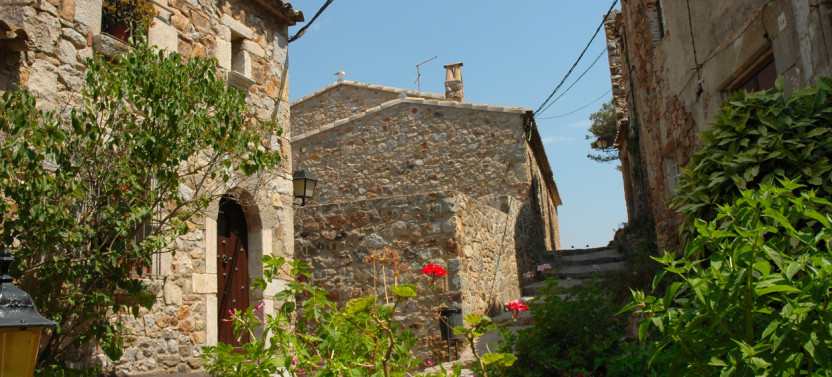 Girona and Costa Brava Full-Day Tour from Barcelona, photo 3 of 8
