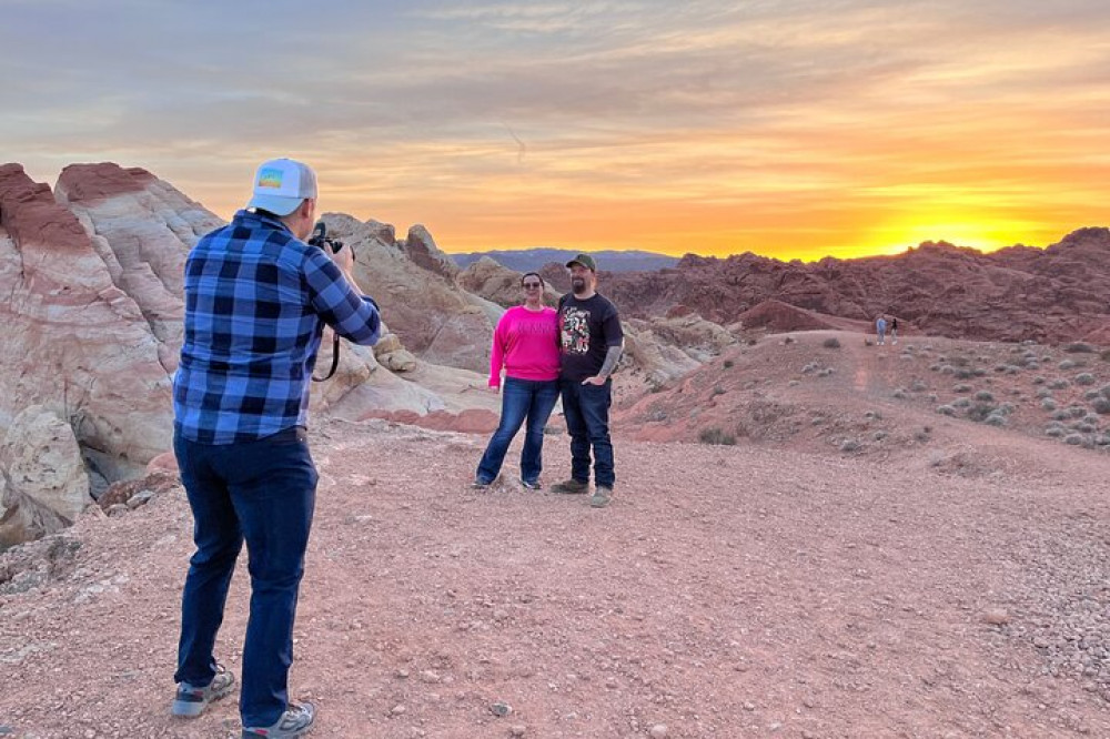 Valley of Fire Sunset Tour from Las Vegas