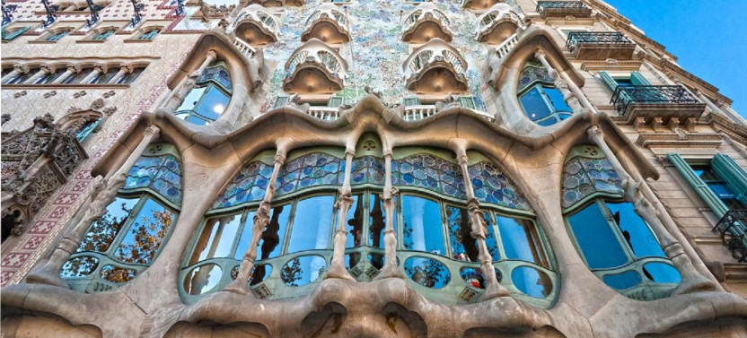 Private Tour: Barcelona Walking Tour City of Gaudi, photo 2 of 9