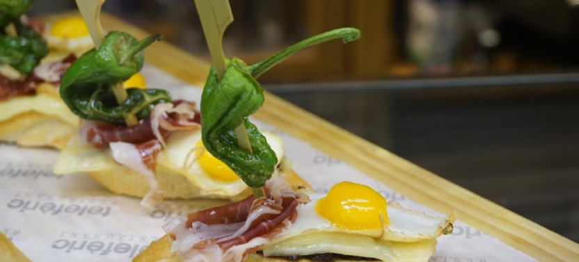 Private Barcelona Tapas Tour: Spanish Tapas like a Local, photo 2 of 10