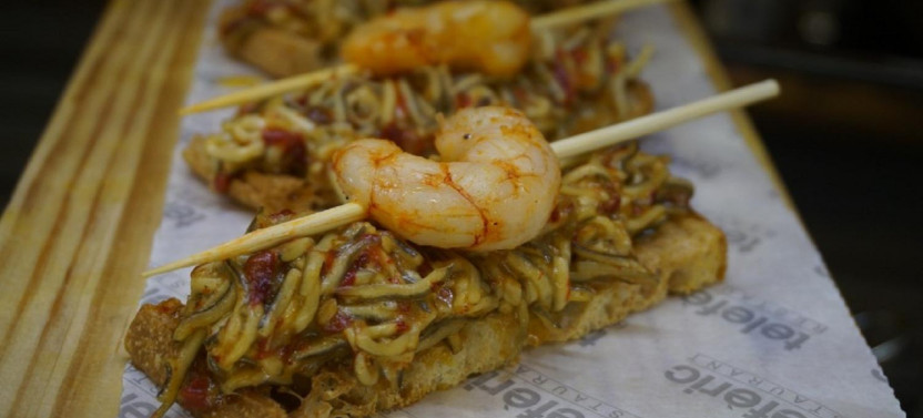 Private Barcelona Tapas Tour: Spanish Tapas like a Local, photo 3 of 10