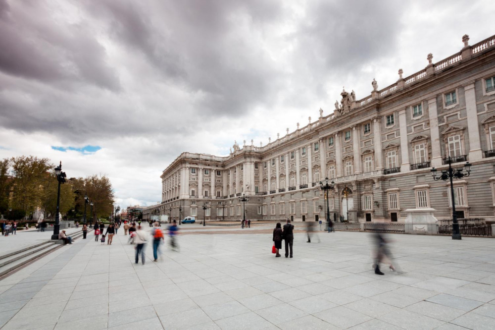 Private Tour: Habsburgs Madrid & Royal Palace Skip-the-Line