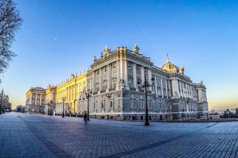 Private Tour: Madrid Highlights & Royal Palace Skip-the-Line