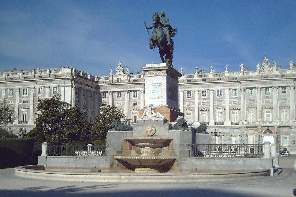 Private Guided Tour: Royal Palace & Prado Museum Skip-the-Line