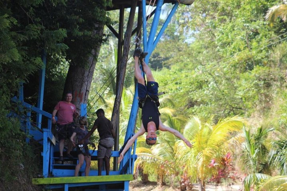 Full-Day Zipline Adventure and Beach Club Visit on Roatan Island, Honduras