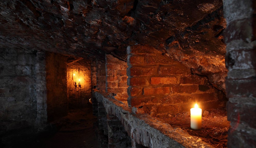 Hidden and Haunted Edinburgh Old Town + Vaults Edinburgh Project