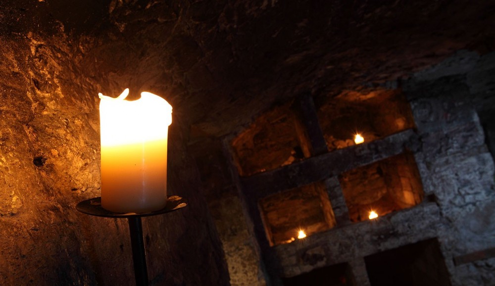 Hidden and Haunted Edinburgh Old Town + Vaults Edinburgh Project