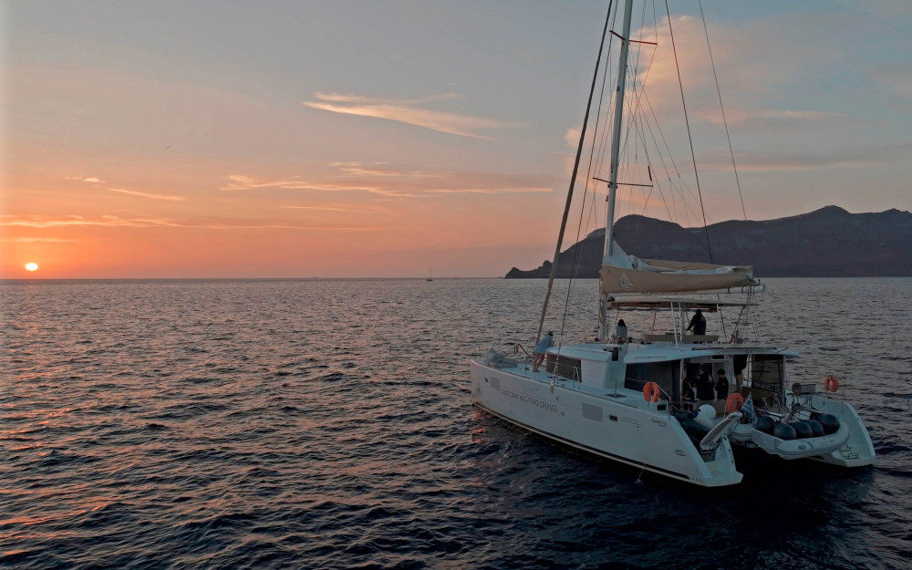 Santorini Yachting Cruises