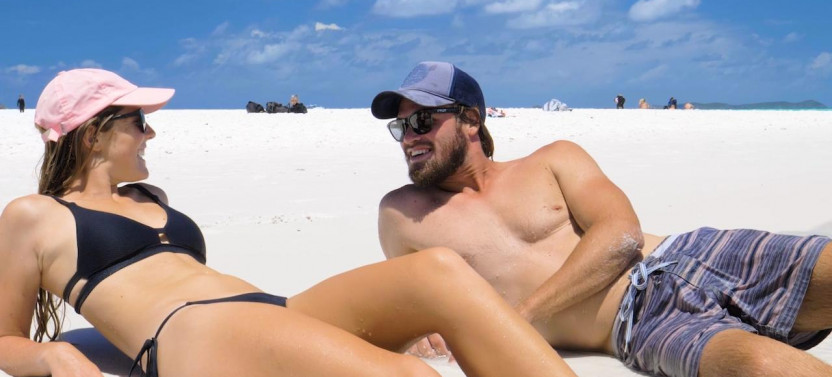 Whitehaven Beach: Bushwalk, Snorkel & Relaxation from Daydream Island