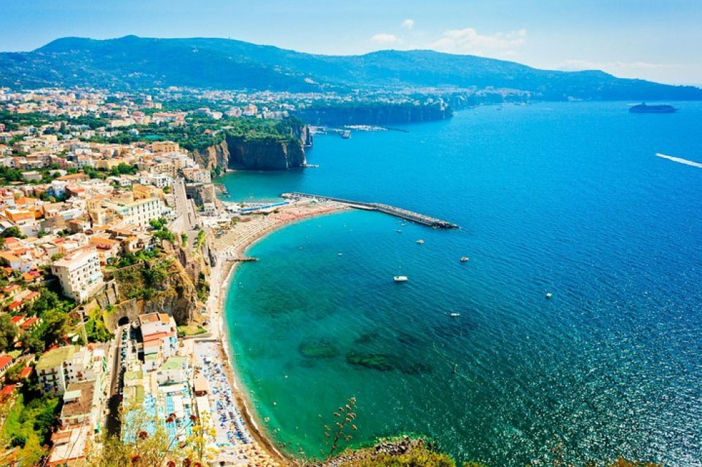 Private Tour to Pompeii, Sorrento and Amalfi Coast