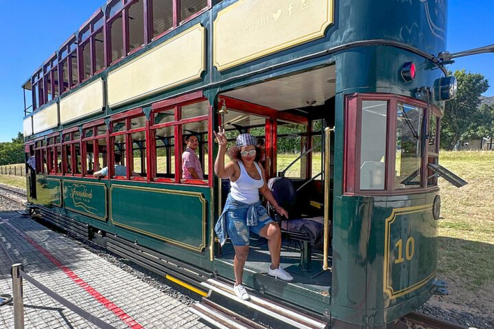 Franschhoek Wine Tram & Stellenbosch Town Full Day Tour from Capetown