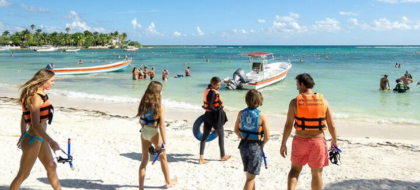 Tulum Ruins & Snorkeling with Sea Turtles Private Tour