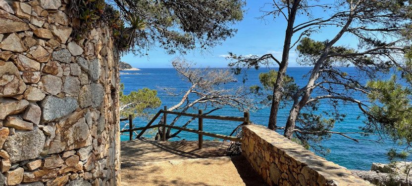 Private Costa Brava Villages Day Trip, photo 2 of 3