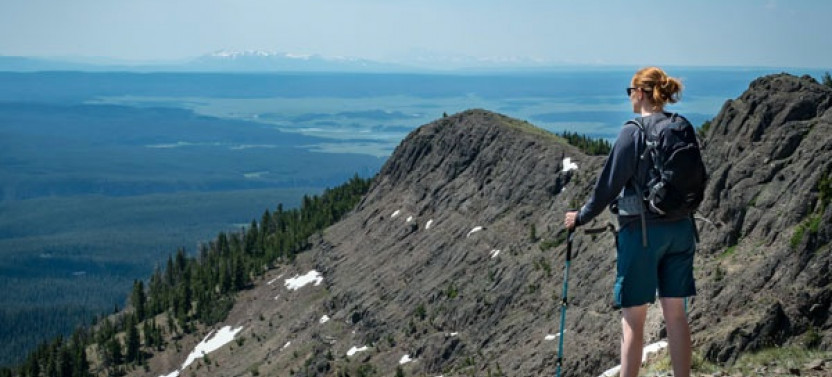 4-Day Yellowstone Sky Rim Backpacking Adventure with Hot Springs