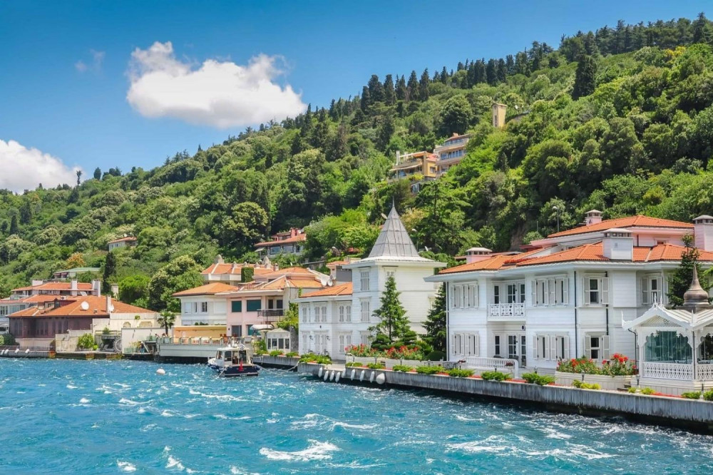 Princes’ Islands Tour (2 Islands) Guide & Ticket & Lunch from Istanbul