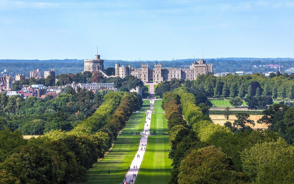 Private Westminster, WhiteHall, & Windsor Castle Tour From London By Train