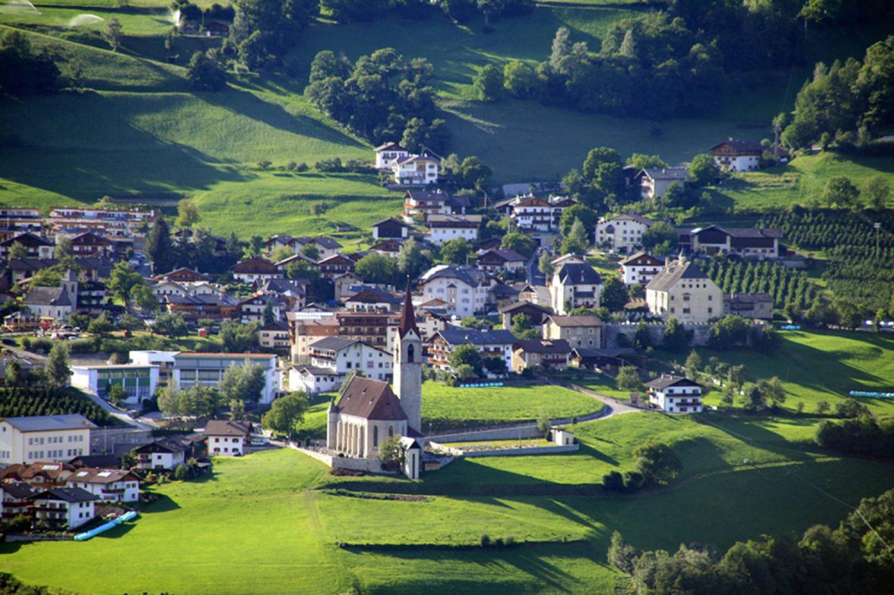 5 Days The Magic of Dolomites: Alpine Adventure