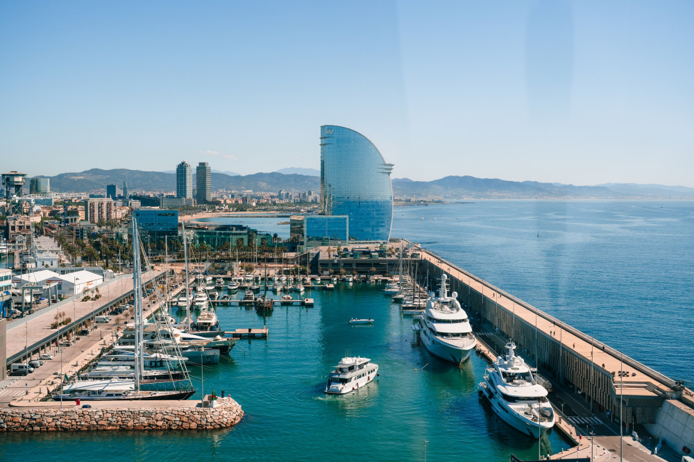 Barcelona Luxury Sailing Trip & Panoramic Helicopter Flight