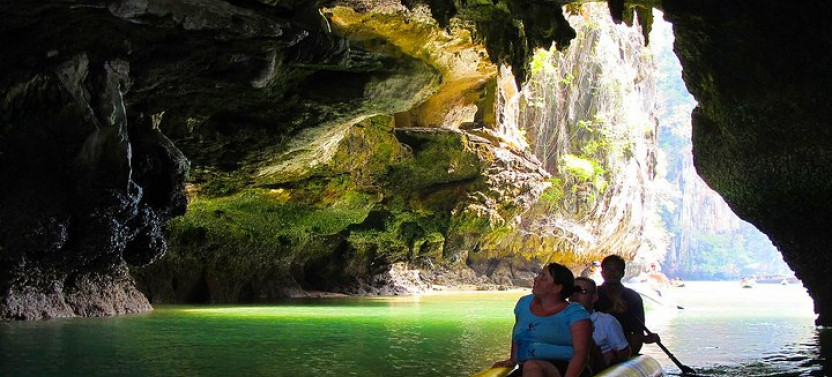 James Bond Island & Canoe Tour: Speedboat Adventure