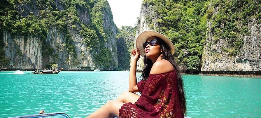 Phi Phi Island by Premium Speedboat with Lunch from Phuket