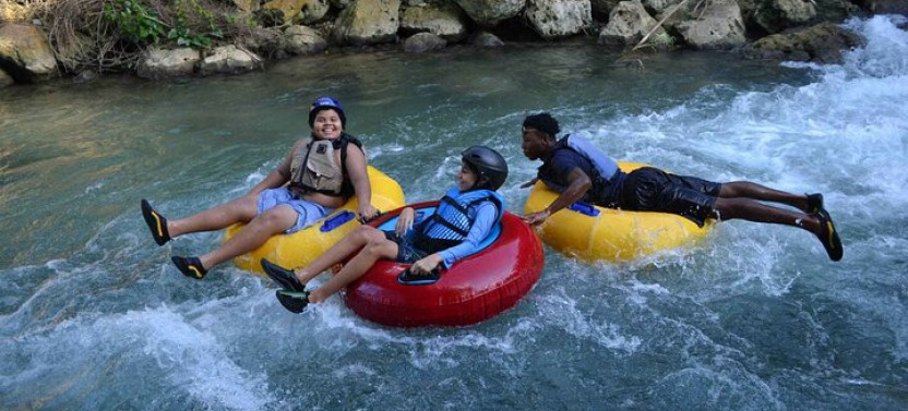 Private Green Grotto Cave and River Tubing from Montego Bay