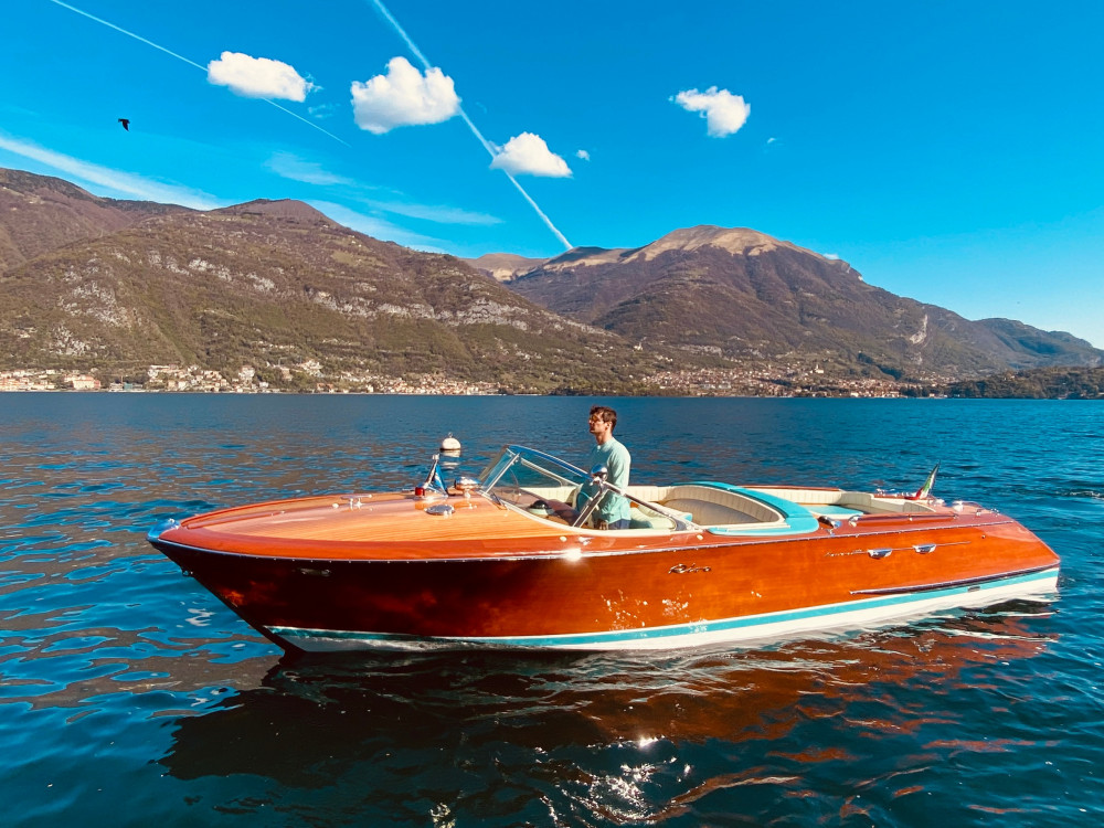 Private Boat tour with Riva Aquarama Special