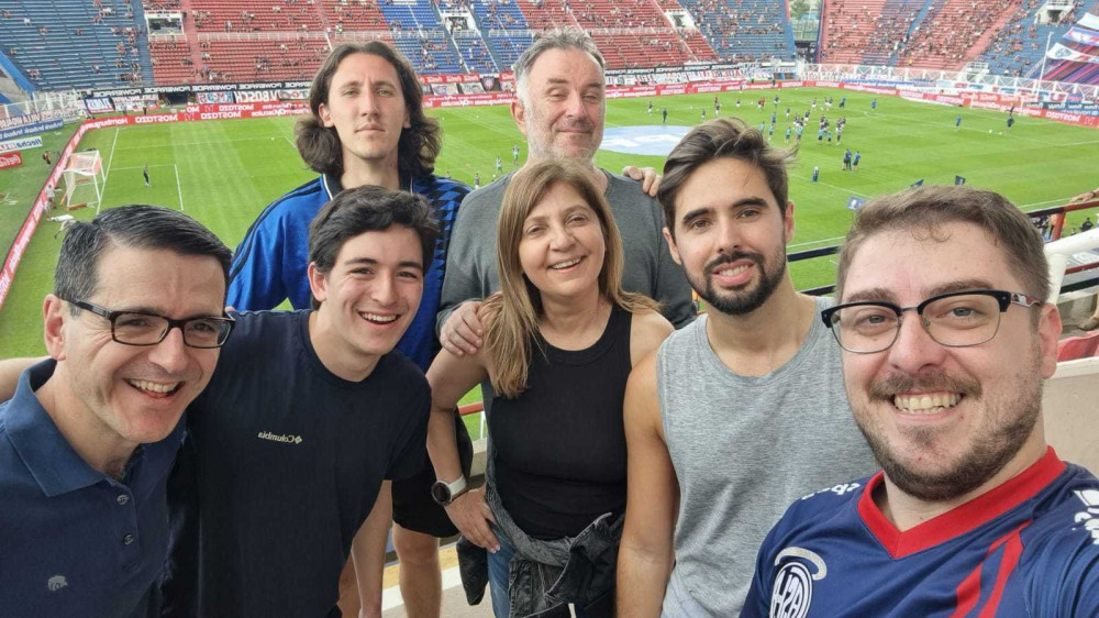 Buenos Aires Soccer Matchday Experience with a Local Guide