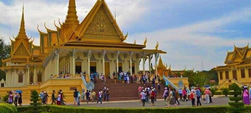 Phnom Penh Full Day Tour with Sunset Cruise on the Mekong River