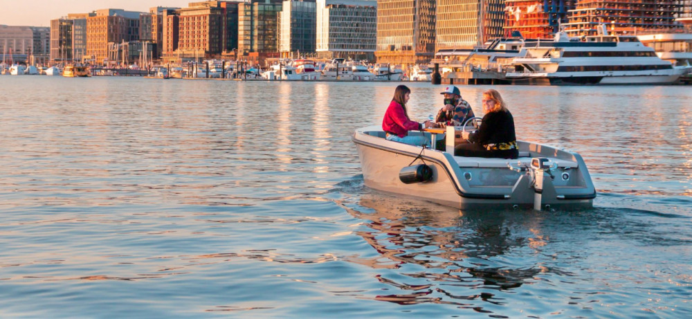 2-Hour Boat Rental The Wharf