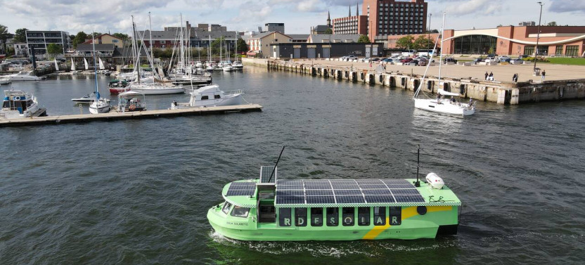 90 Min Daytime Solar Charlottetown Harbour Cruise with live music
