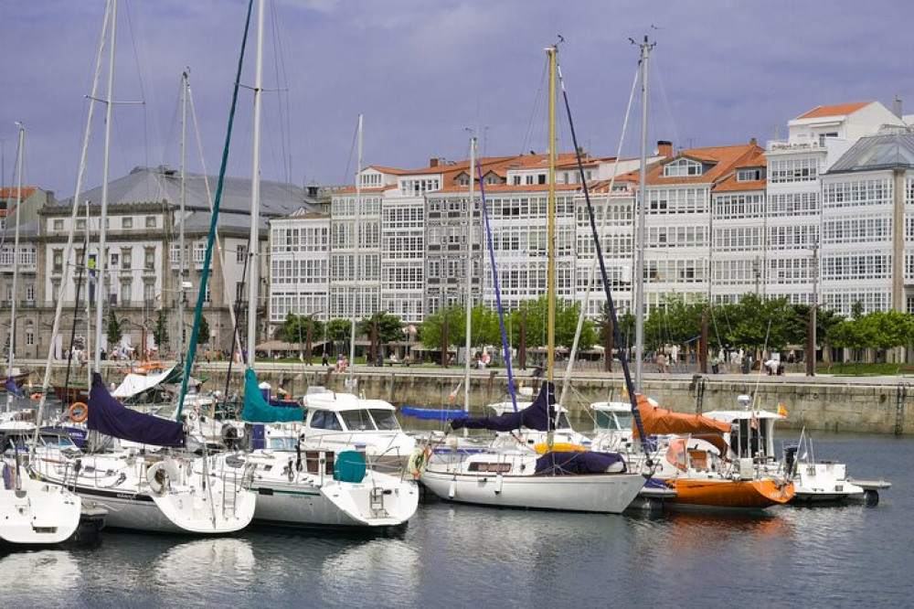 A Coruña: City Highlights Guided Walking Tour