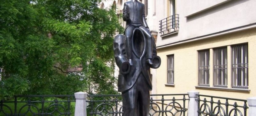 Prague: Old Town and Jewish District Walking Tour