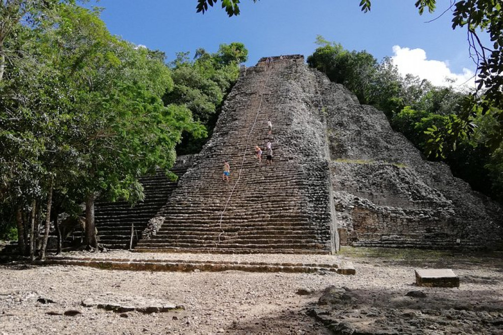 Private Coba Adventure + Enjoy, Support and Interact with Mayan Communities