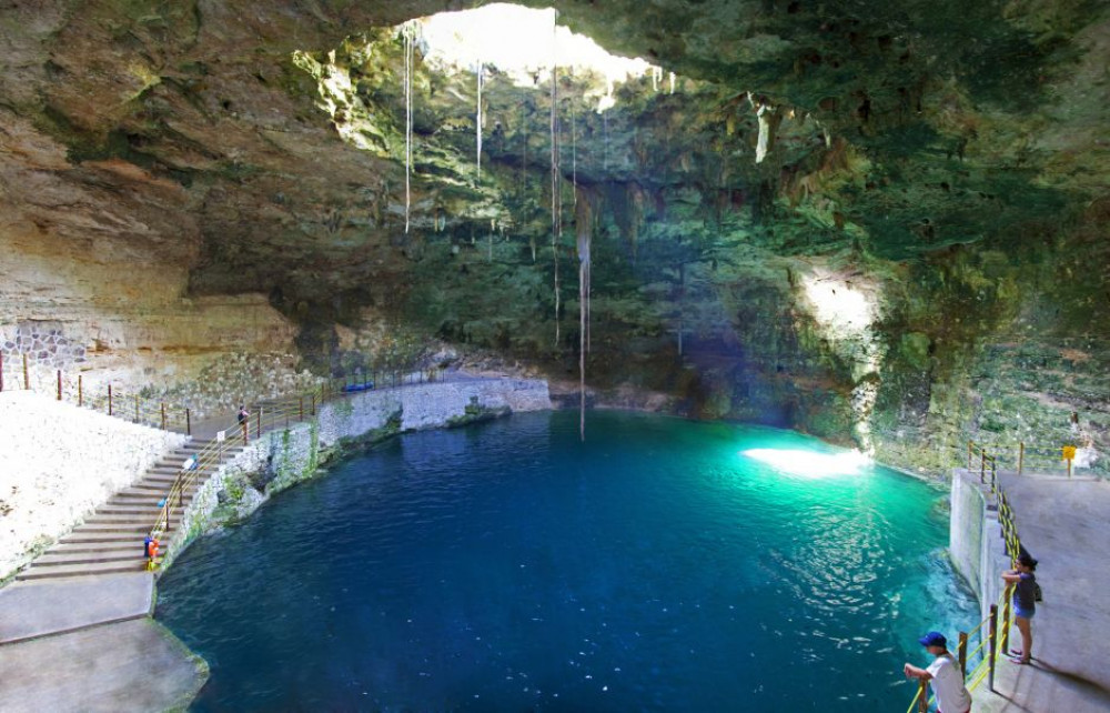 Chichen Itza, Cenote & Valladolid Tour with Hotel Pickup