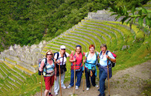 Valencia Travel Cusco3