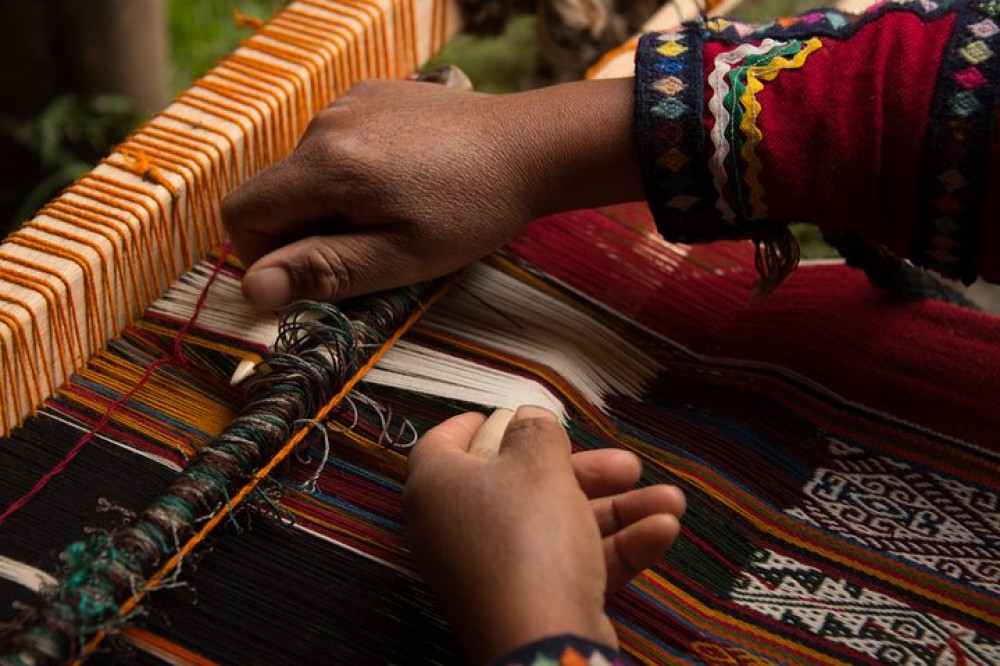 Full Day - Sacred Valley & Ccaccaccollo (Weaving Experience)