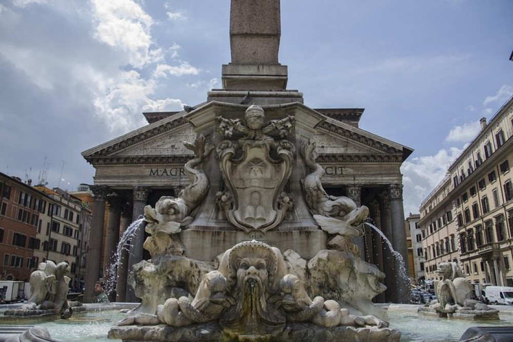 Private Rome Walking Tour - Squares and Fountains