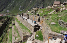 Valencia Travel Cusco3
