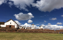 Valencia Travel Cusco4