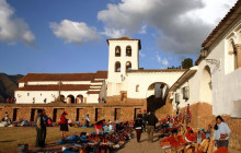 Valencia Travel Cusco6