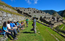 Valencia Travel Cusco3