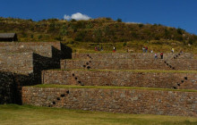 Valencia Travel Cusco3